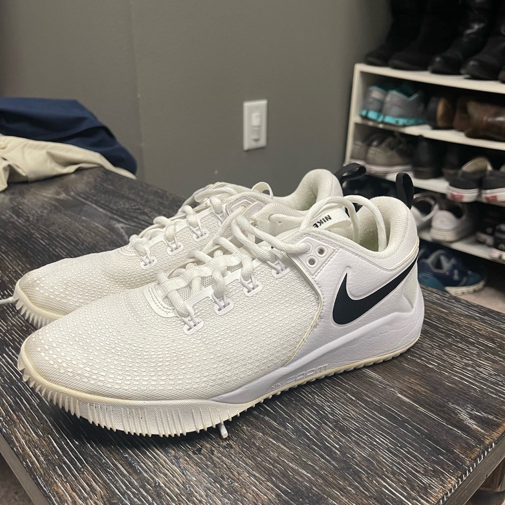 Nike Women’s Zoom HyperAce Volleyball shoes
